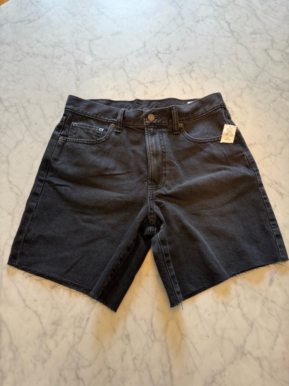 NWT Gap mid-rise denim cut off shorts